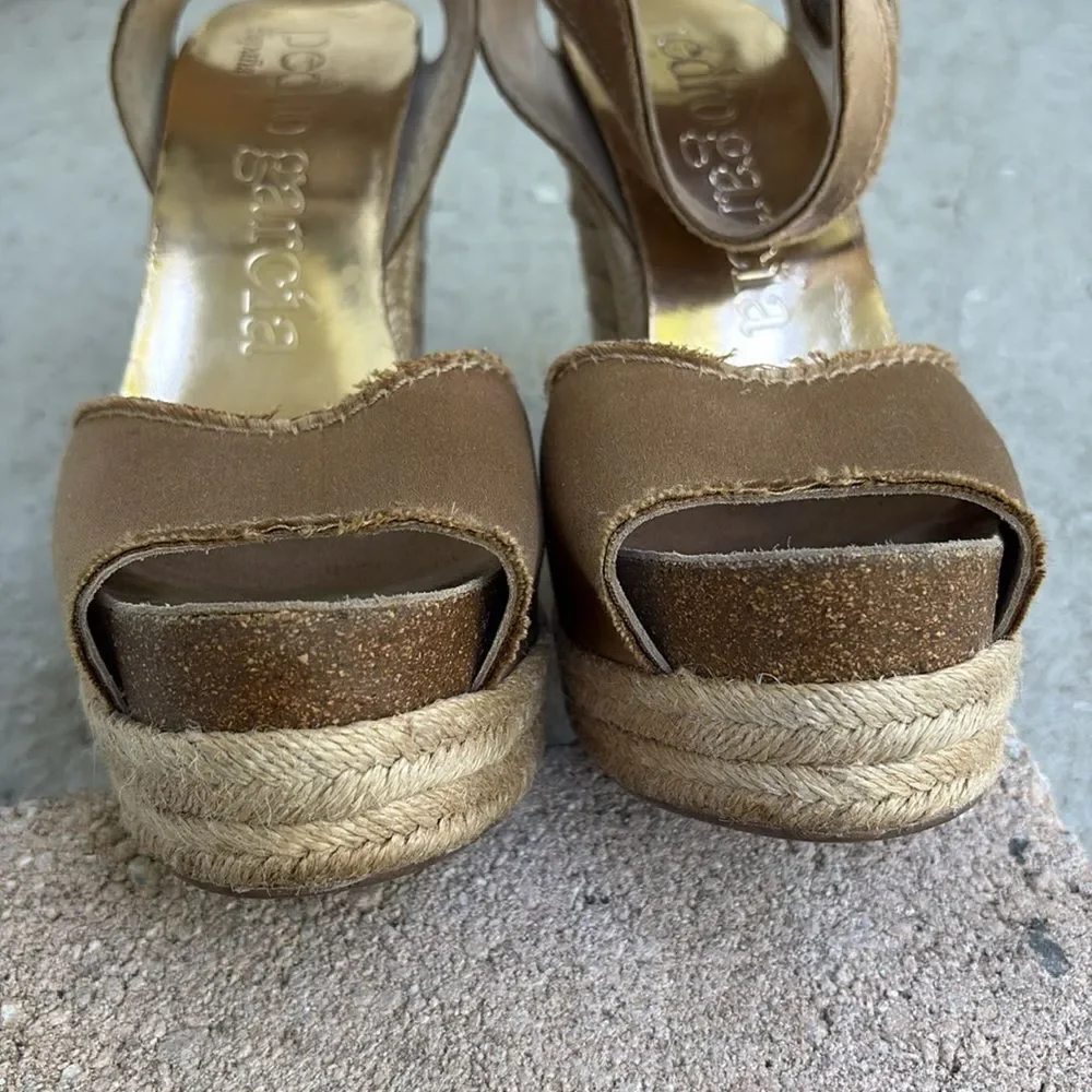 Pedro Garcia rope wedge platforms